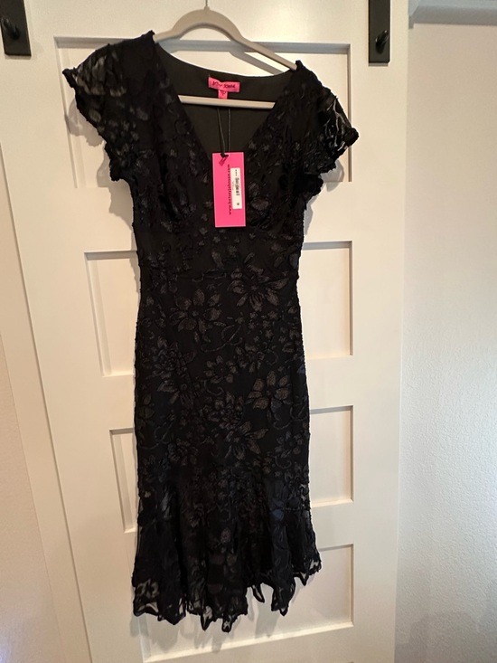 Betsey Johnson Dresses & Skirts - Betsey Johnson Black Floral Lace High-Low Dress